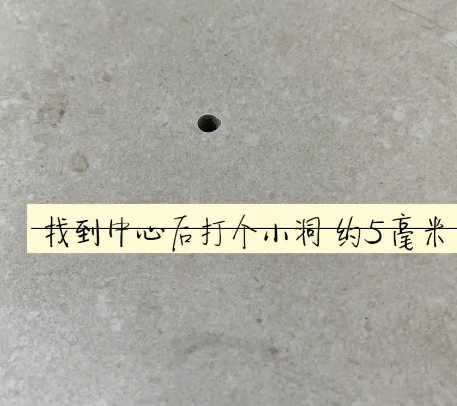 肇庆瓷砖空鼓维修公司专业解答在瓷砖铺贴过程中，如果砂料搅拌不均匀，将会带来以下问题